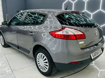 RENAULT MEGANE 2011 1.6i E5 Garantie 12  Luni Rate Avans 0 D