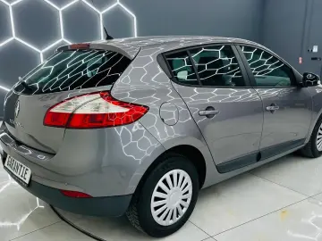 RENAULT MEGANE 2011 1.6i E5 Garantie 12  Luni Rate Avans 0 D