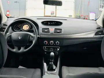 RENAULT MEGANE 2011 1.6i E5 Garantie 12  Luni Rate Avans 0 D