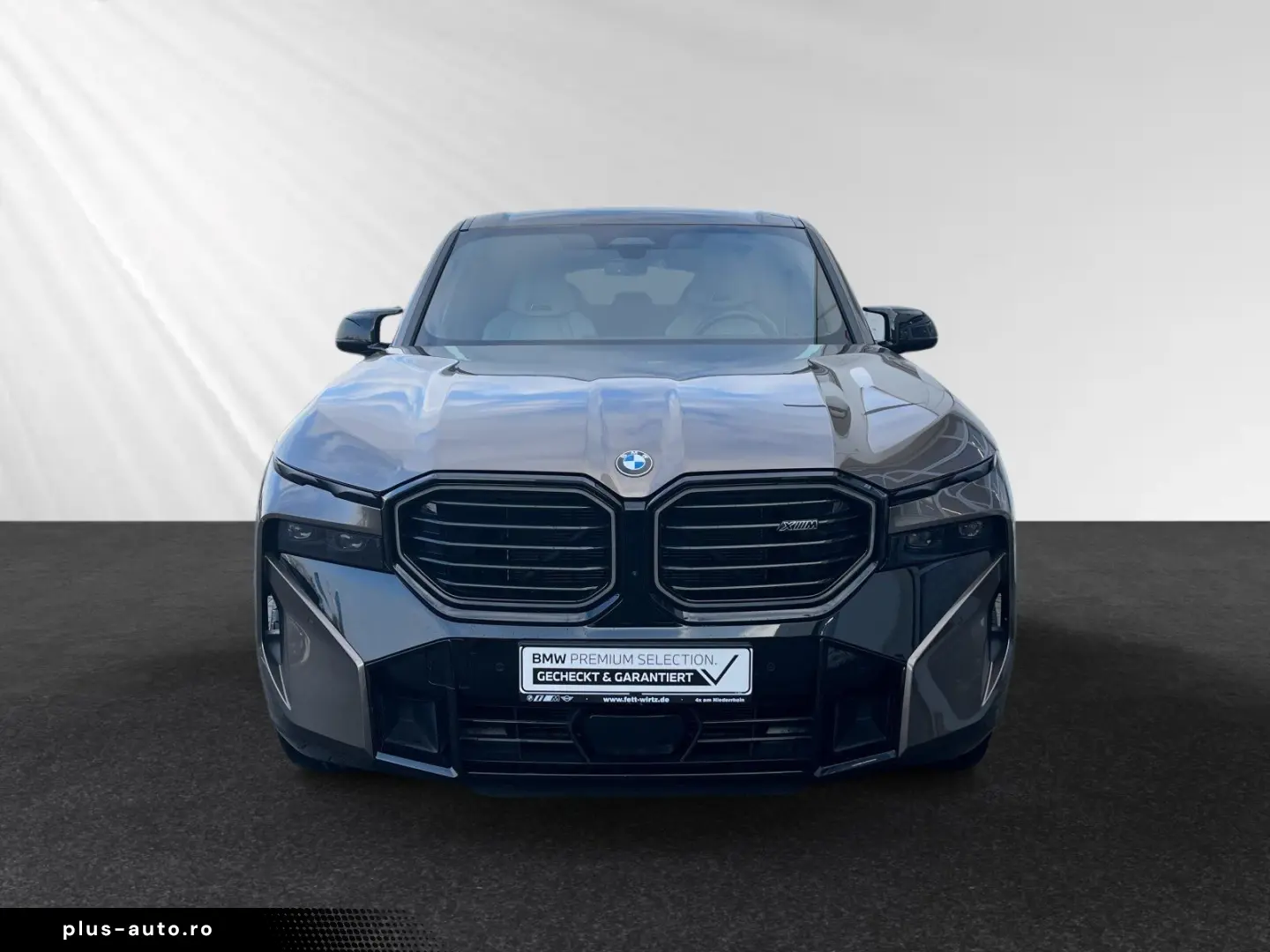 BMW XM 50e Indiv. Sepang AHK 23 LMR Autobahnass.