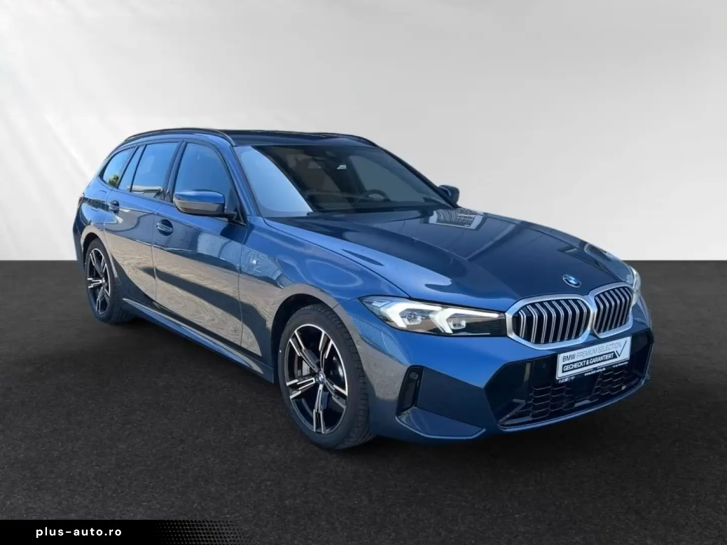 BMW 330i xDrive Touring All-wheel drive   M Sport