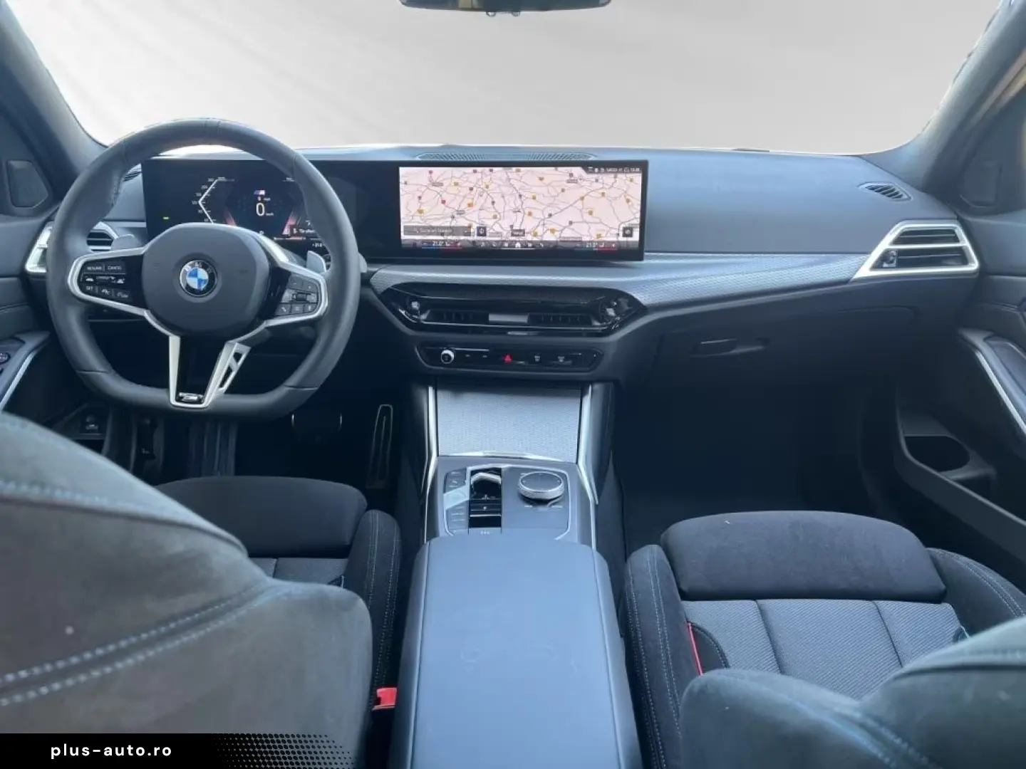 BMW 330i xDrive Touring All-wheel drive   M Sport