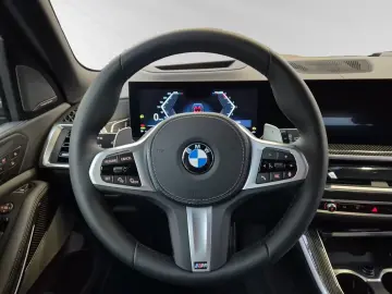 BMW X5 xDrive40d M Sport Pro AHK Pano
