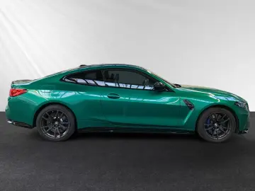 BMW M4 Competition Coupé Carbon Shells. Head-Up