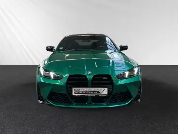 BMW M4 Competition Coupé Carbon Shells. Head-Up