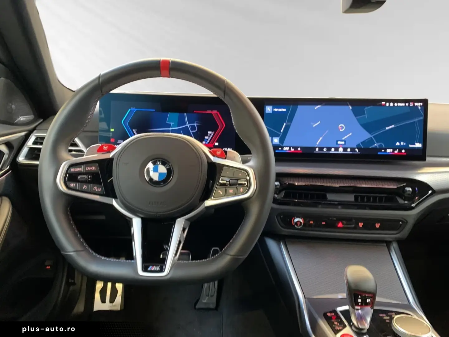 BMW M4 Competition Coupé Carbon Shells. Head-Up