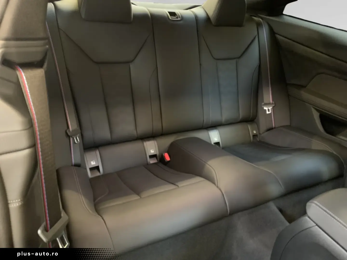 BMW M4 Competition Coupé Carbon Shells. Head-Up