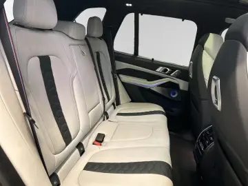 BMW X5 M Competition SkyLounge Bowers&Wilkins