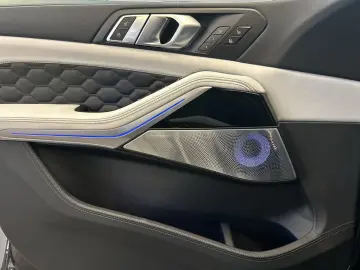 BMW X5 M Competition SkyLounge Bowers&Wilkins