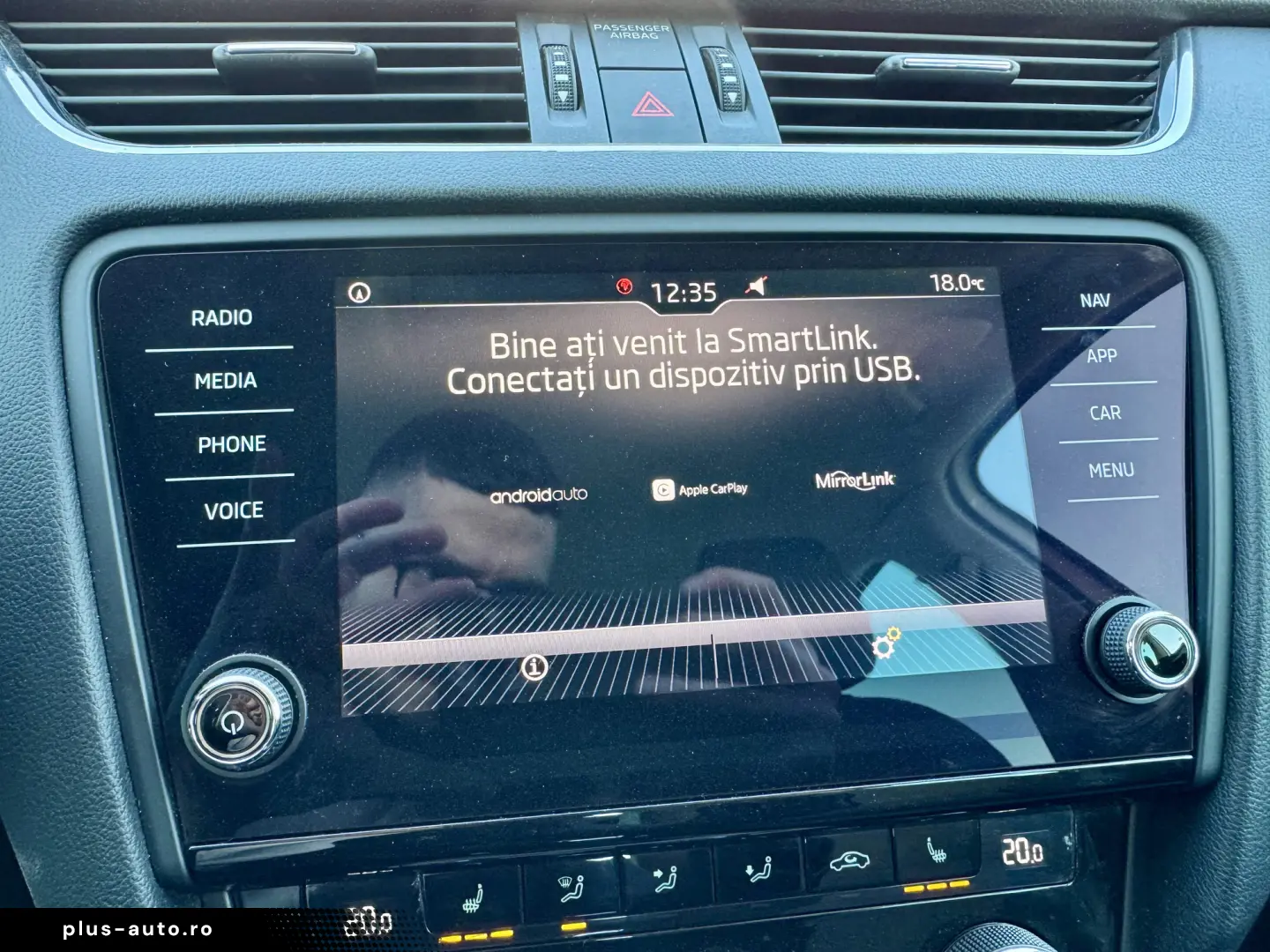 Skoda Octavia Combi 1.6 TDI Clever - Diesel - Automatic