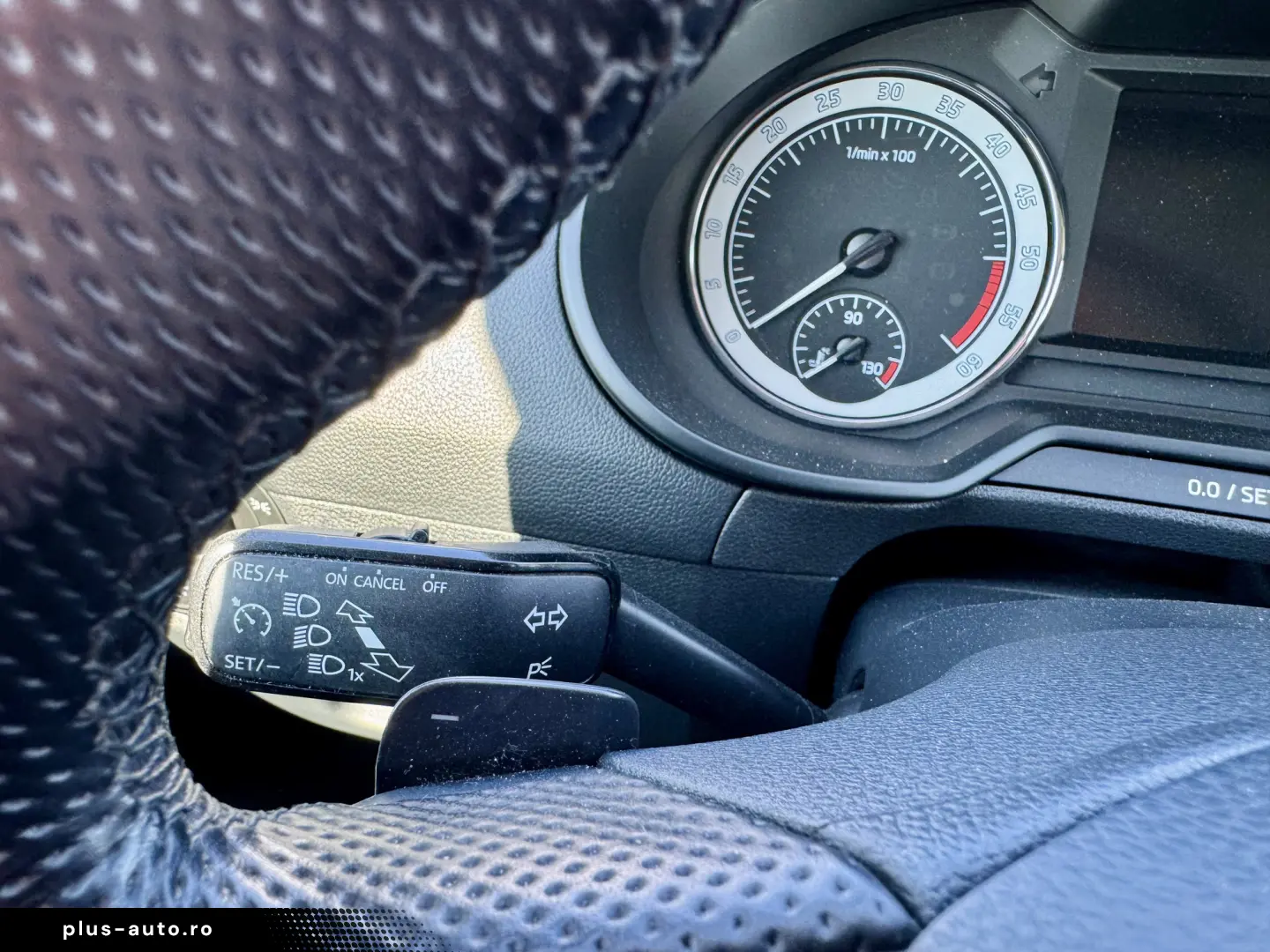 Skoda Octavia Combi 1.6 TDI Clever - Diesel - Automatic