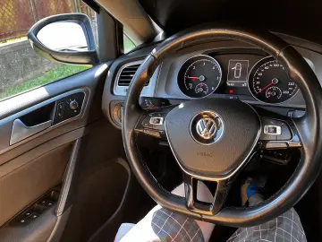 Volkswagen Golf Sportsvan