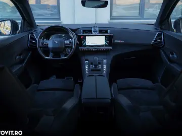 Citroën DS7 Crossback 4x4 PERFORMANCE LINE