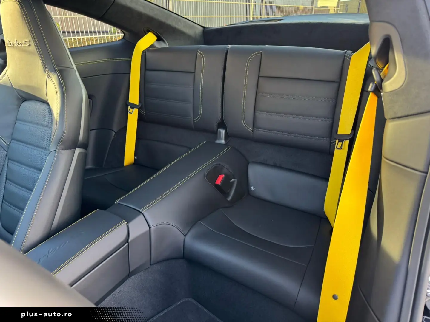 Porsche 911 Turbo S (992.2) T-Hybrid Facelift