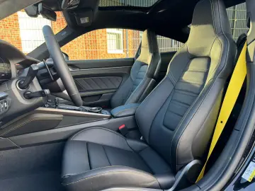 Porsche 911 Turbo S (992.2) T-Hybrid Facelift