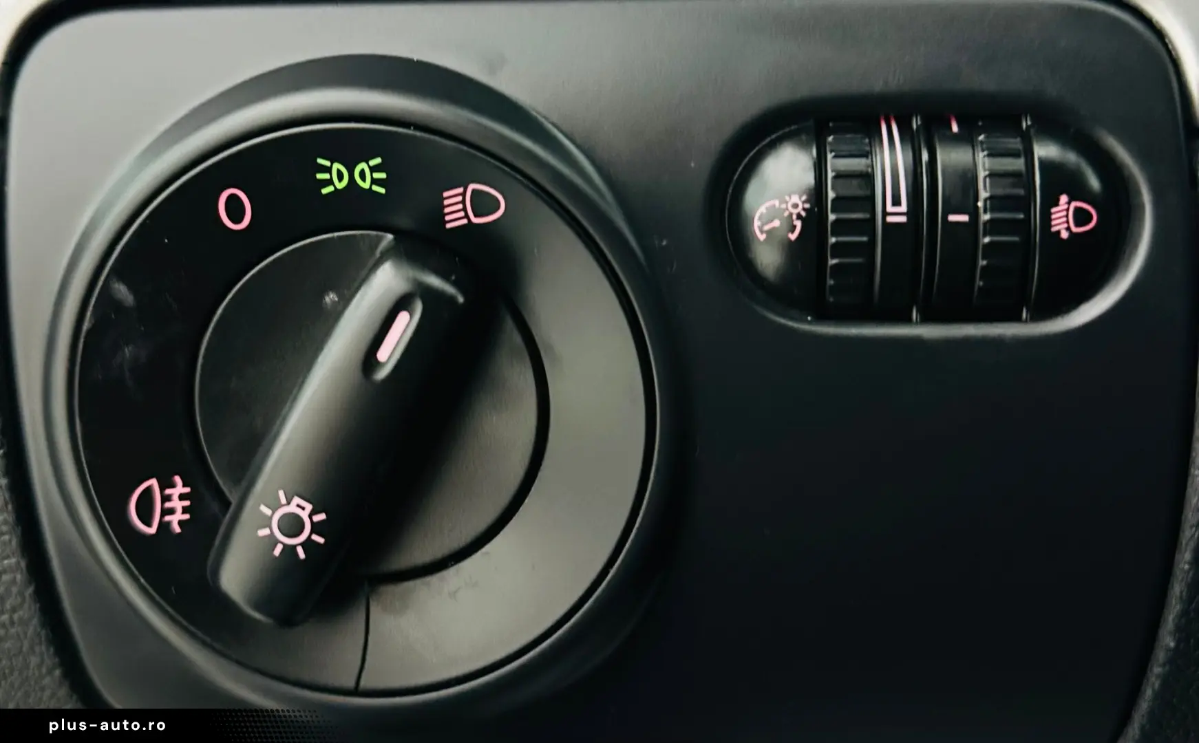 VOLKSWAGEN GOLF 2009 1.4i E5 Garantie 12 Luni Rate Avans 0 D