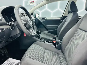 VOLKSWAGEN GOLF 2009 1.4i E5 Garantie 12 Luni Rate Avans 0 D