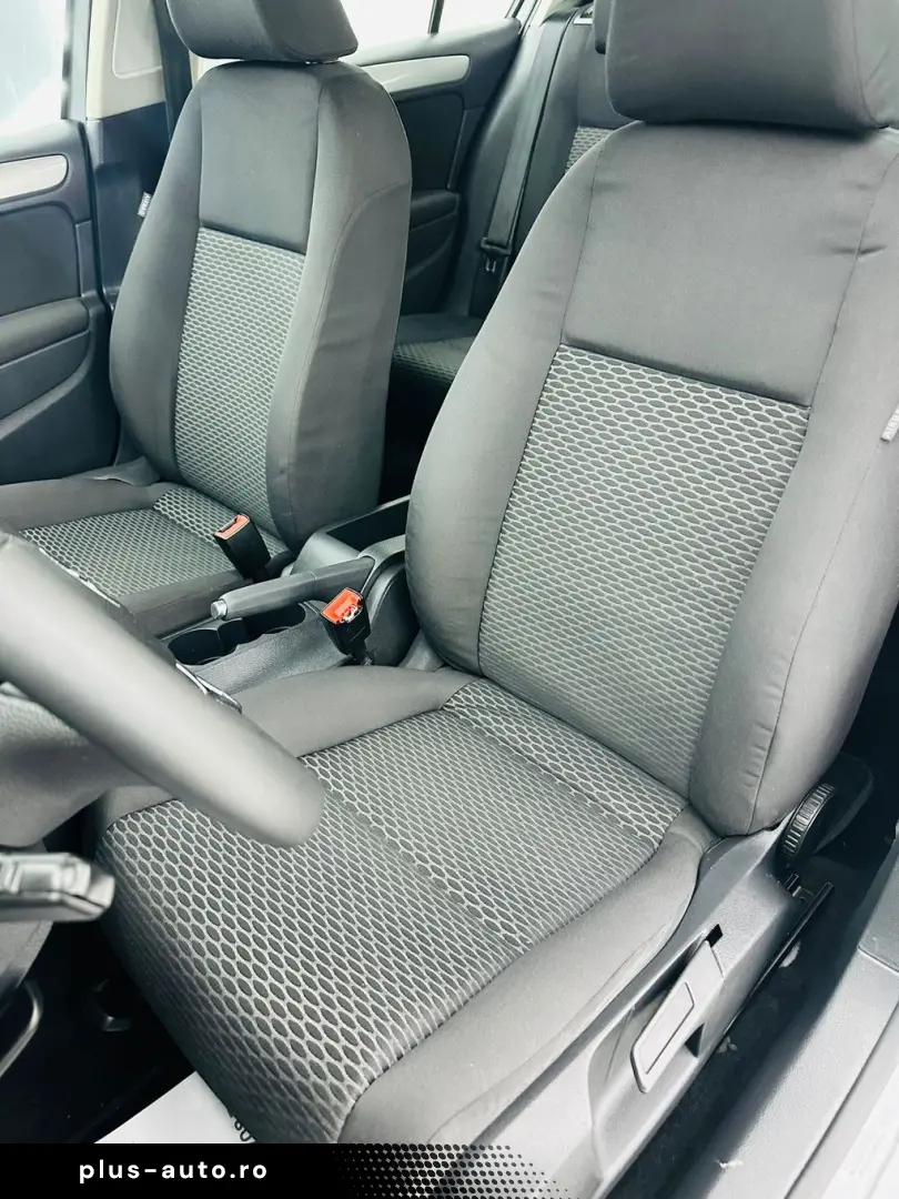 VOLKSWAGEN GOLF 2009 1.4i E5 Garantie 12 Luni Rate Avans 0 D