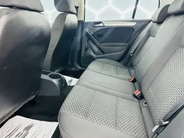 VOLKSWAGEN GOLF 2009 1.4i E5 Garantie 12 Luni Rate Avans 0 D