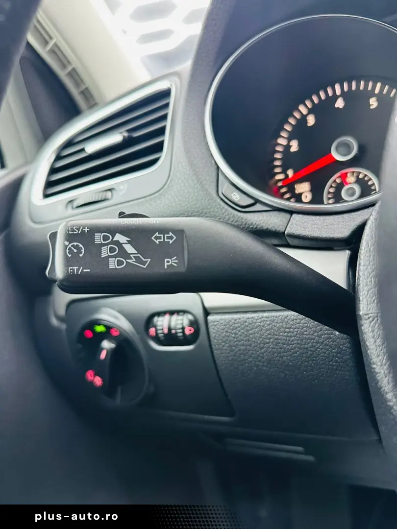 VOLKSWAGEN GOLF 2009 1.4i E5 Garantie 12 Luni Rate Avans 0 D