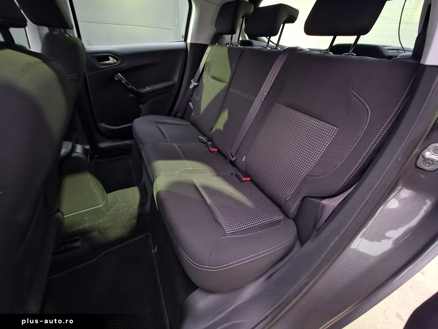 Peugeot 208 Allure 17.121km AUTOMAT Self Parking