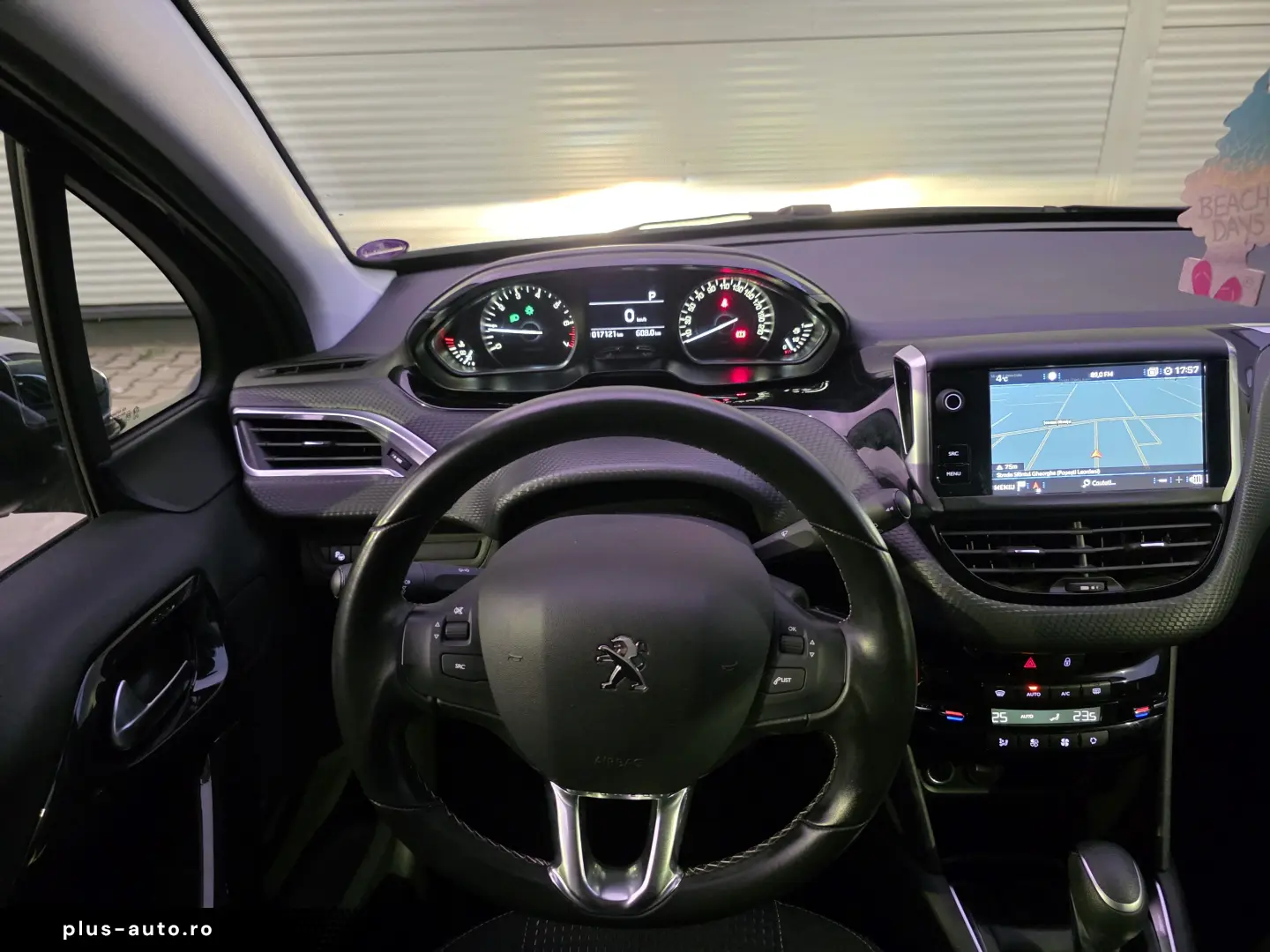 Peugeot 208 Allure 17.121km AUTOMAT Self Parking