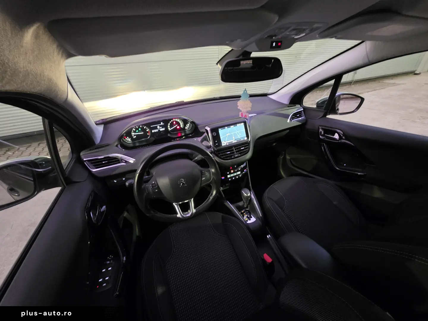 Peugeot 208 Allure 17.121km AUTOMAT Self Parking