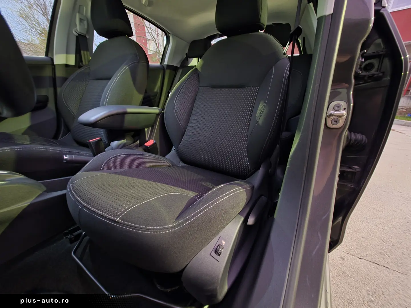 Peugeot 208 Allure 17.121km AUTOMAT Self Parking