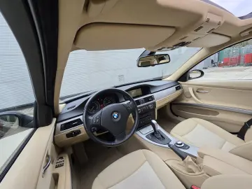 BMW 320i Exclusive  Service Recent  Trapa Cruise Control