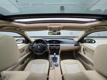 BMW 320i Exclusive  Service Recent  Trapa Cruise Control