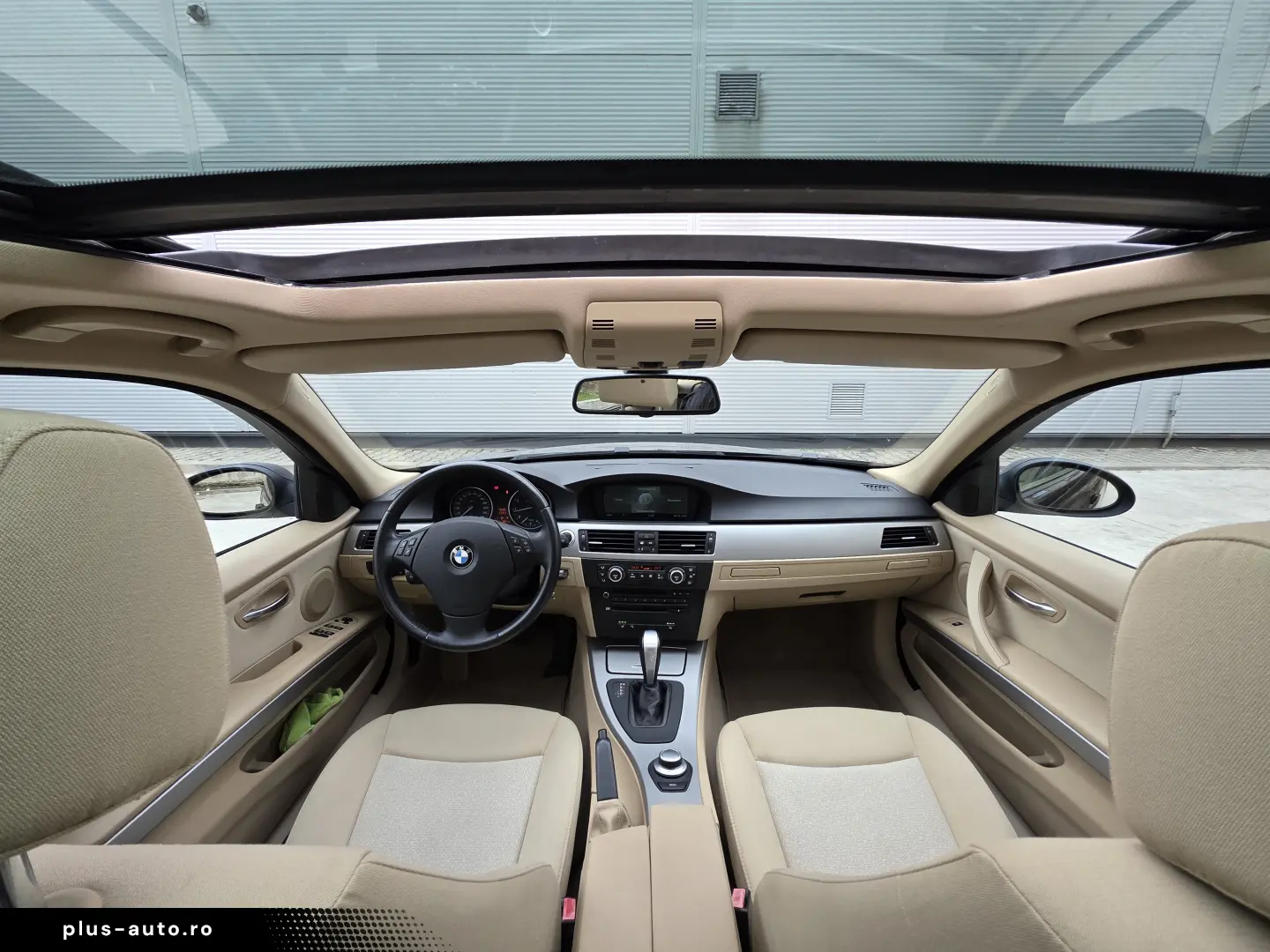 BMW 320i Exclusive  Service Recent  Trapa Cruise Control