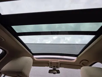 BMW 320i Exclusive  Service Recent  Trapa Cruise Control