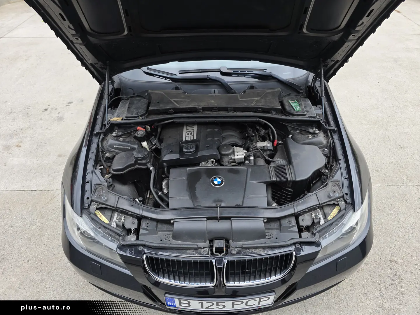 BMW 320i Exclusive  Service Recent  Trapa Cruise Control