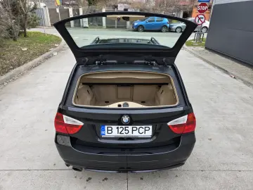 BMW 320i Exclusive  Service Recent  Trapa Cruise Control