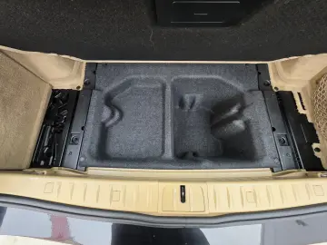 BMW 320i Exclusive  Service Recent  Trapa Cruise Control