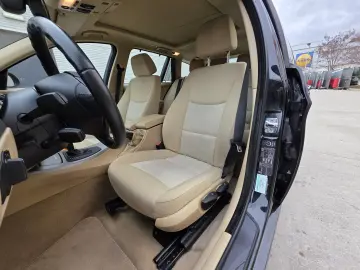 BMW 320i Exclusive  Service Recent  Trapa Cruise Control