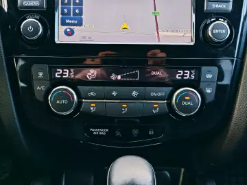 Nissan Qashqai 1.6 dCi Tekna