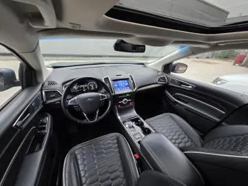 Ford Edge 2.0 TDCi EcoBlue Vignale 4x4  47.019km  AUTOMAT