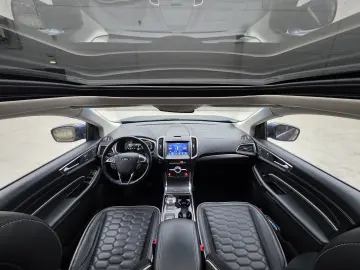 Ford Edge 2.0 TDCi EcoBlue Vignale 4x4  47.019km  AUTOMAT