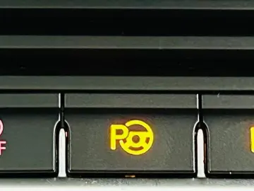 VOLKSWAGEN TIGUAN 2016 2.0D E6 Garantie 12 Luni Rate Avans 0