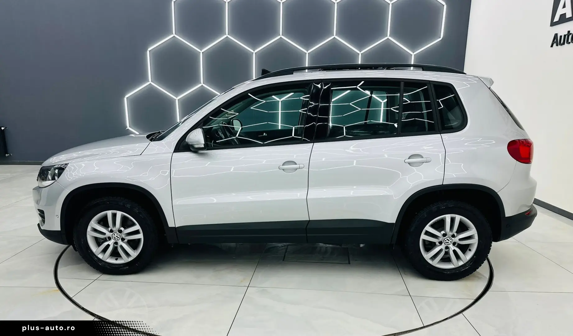 VOLKSWAGEN TIGUAN 2016 2.0D E6 Garantie 12 Luni Rate Avans 0