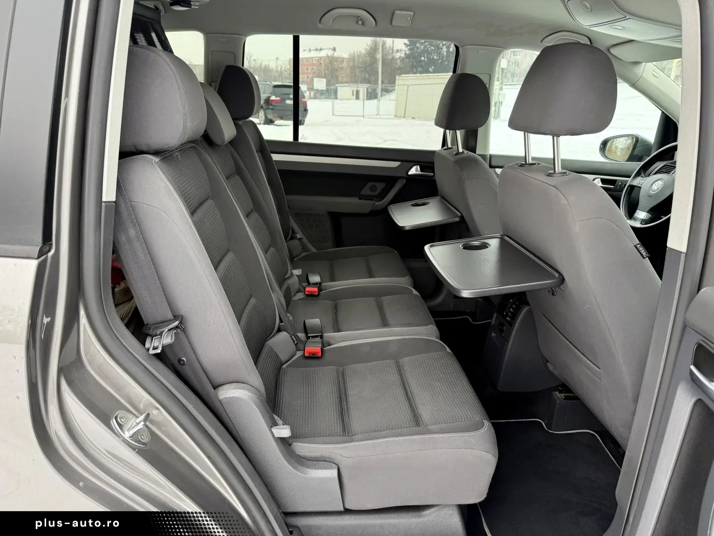 VW Touran 2.0TDI DSG Freestyle Clima Xenon Navi PDC 2010