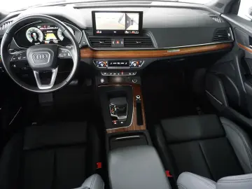 AUDI Q5 55 TFSI e quattro S line