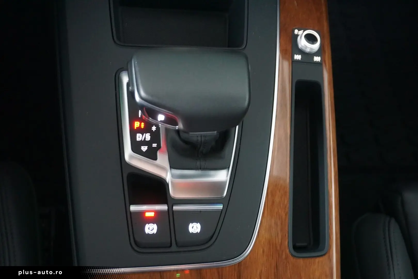 AUDI Q5 55 TFSI e quattro S line