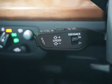 AUDI Q5 55 TFSI e quattro S line