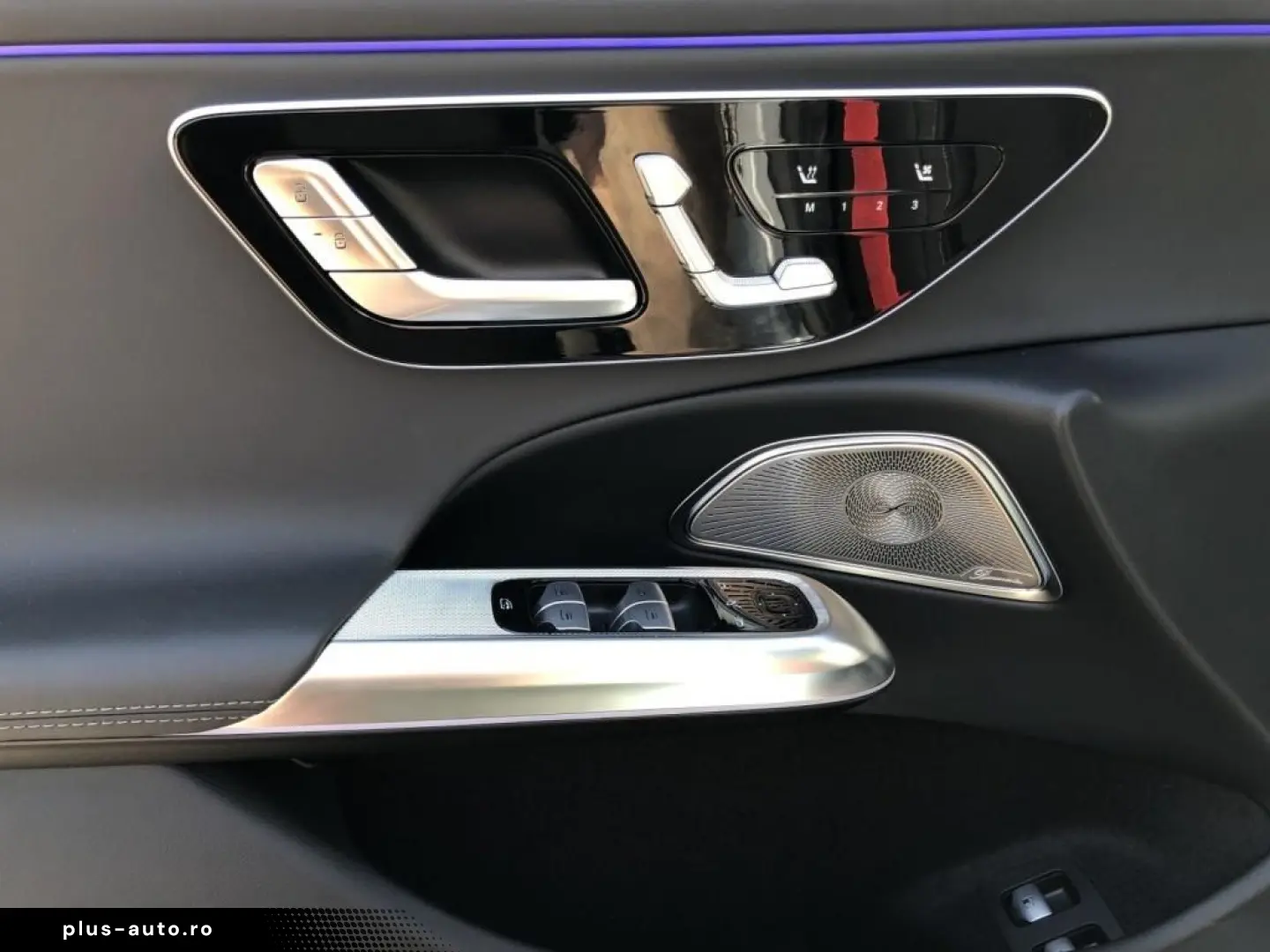 MERCEDES-BENZ AMG E 53 Hybrid 4MATIC AMG Superscreen Burm