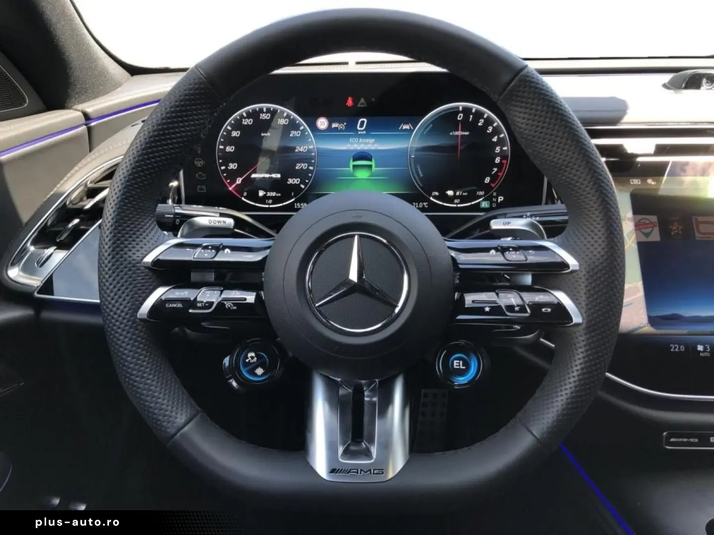 MERCEDES-BENZ AMG E 53 Hybrid 4MATIC AMG Superscreen Burm