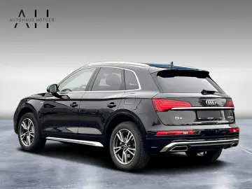 AUDI Q5 55 TFSI e quattro S line