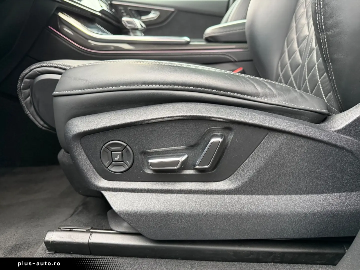 AUDI SQ8 4.0 TFSI quattro