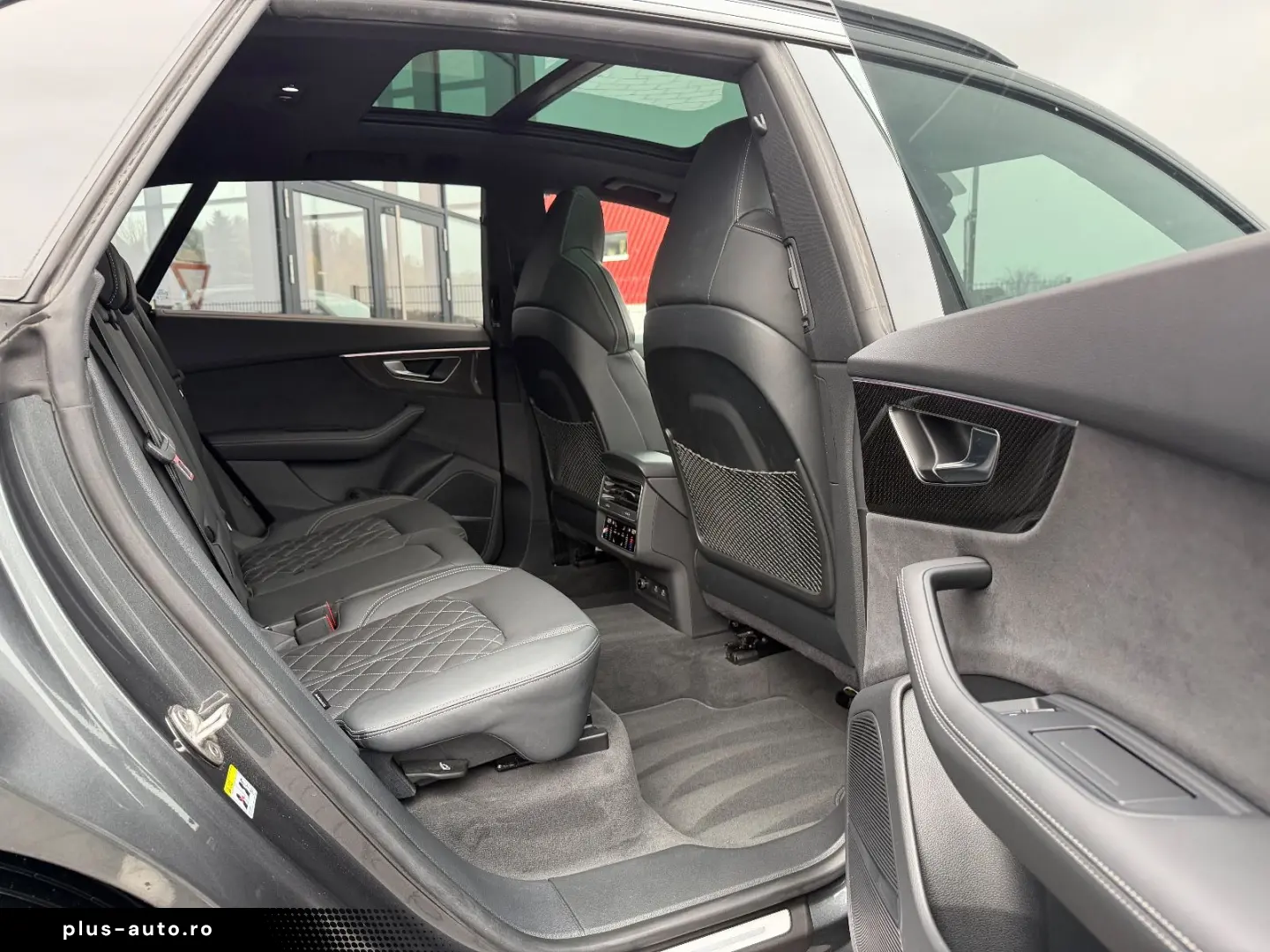 AUDI SQ8 4.0 TFSI quattro